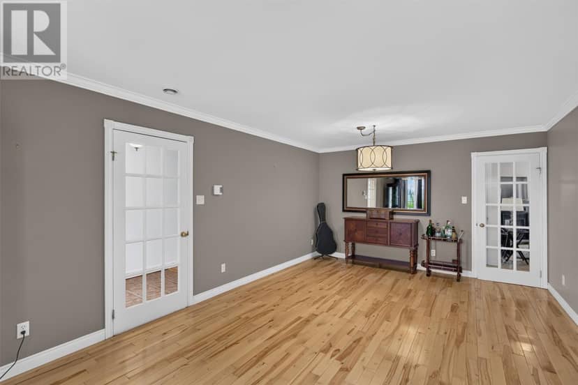 3 NATHANIEL Drive — photo 16 of 38