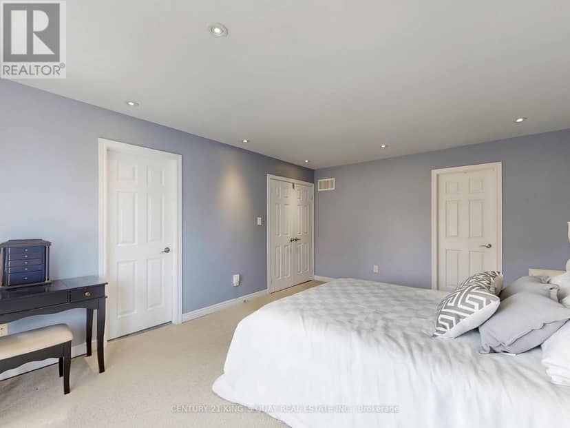 35 McKennon Street — photo 29 of 40