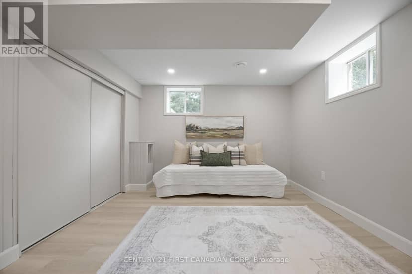 34314 Denfield Road — photo 32 of 39