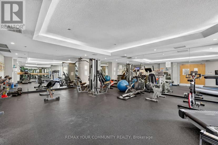 1409 - 140 Dunlop Street E — photo 32 of 40