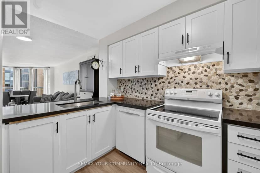1409 - 140 Dunlop Street E — photo 4 of 40
