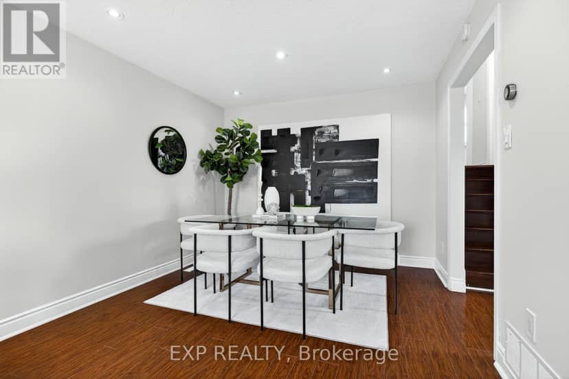 88 English Street — photo 12 of 40