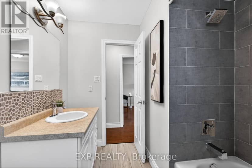 88 English Street — photo 27 of 40