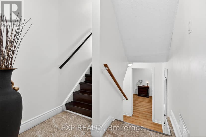 88 English Street — photo 38 of 40