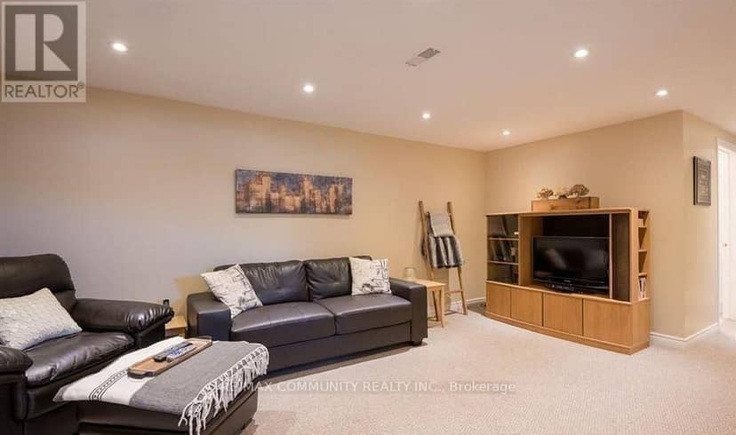 166 St. Lawrence Drive — photo 37 of 40