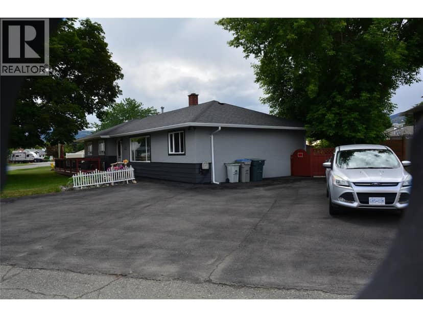 601 REGINA Avenue, Kamloops