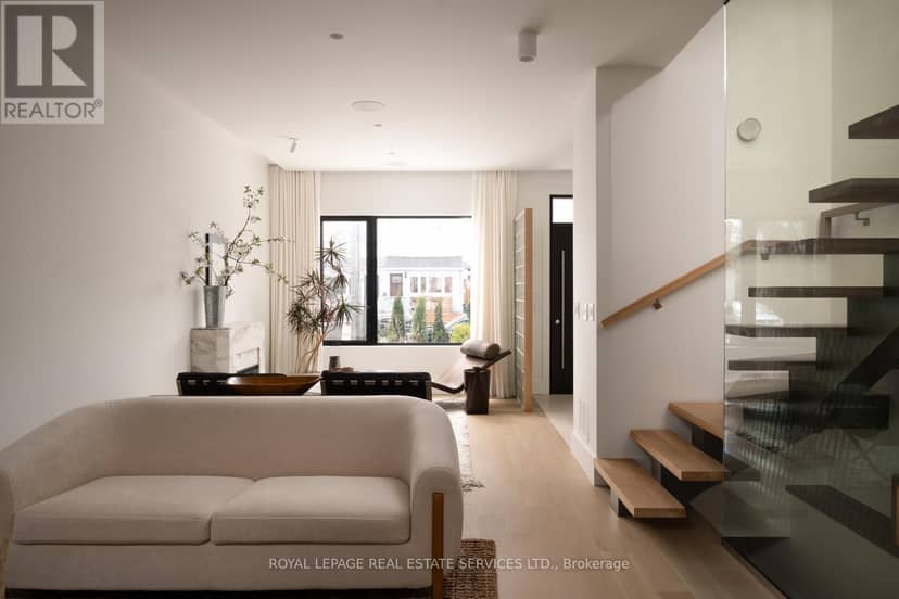 393A Arlington Avenue, Toronto, photo 6