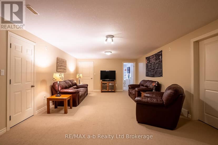 4 Otterview Drive — photo 24 of 26