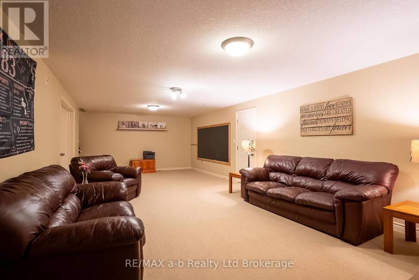 4 Otterview Drive — photo 25 of 26