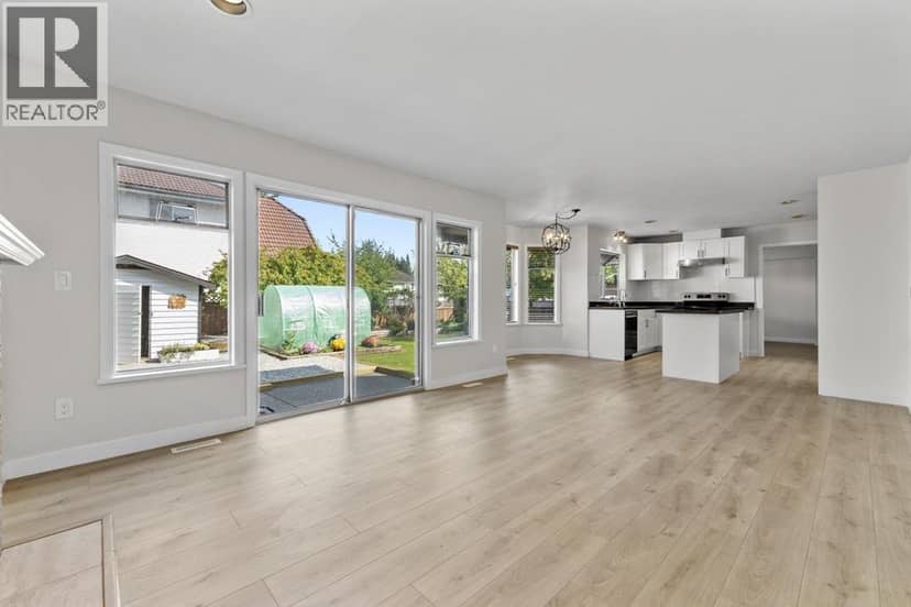 1830 Walnut Crescent, Coquitlam, photo 4
