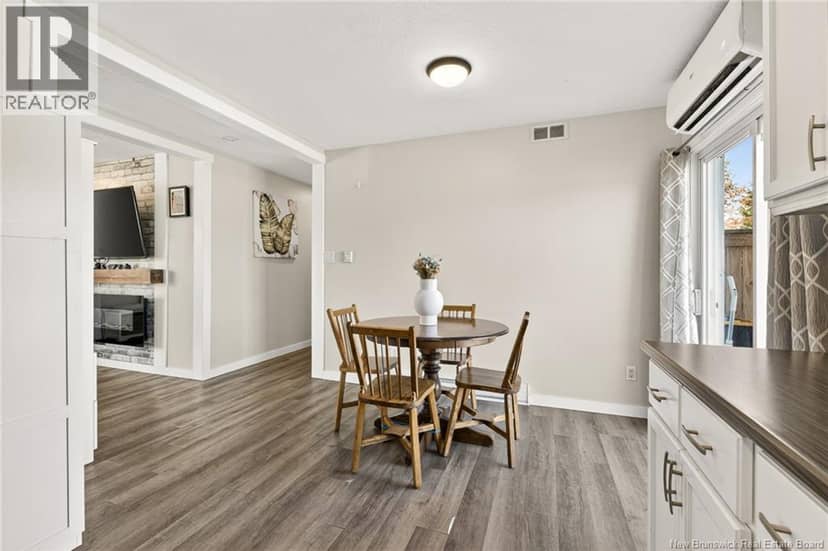 205 Thomas Street — photo 16 of 34