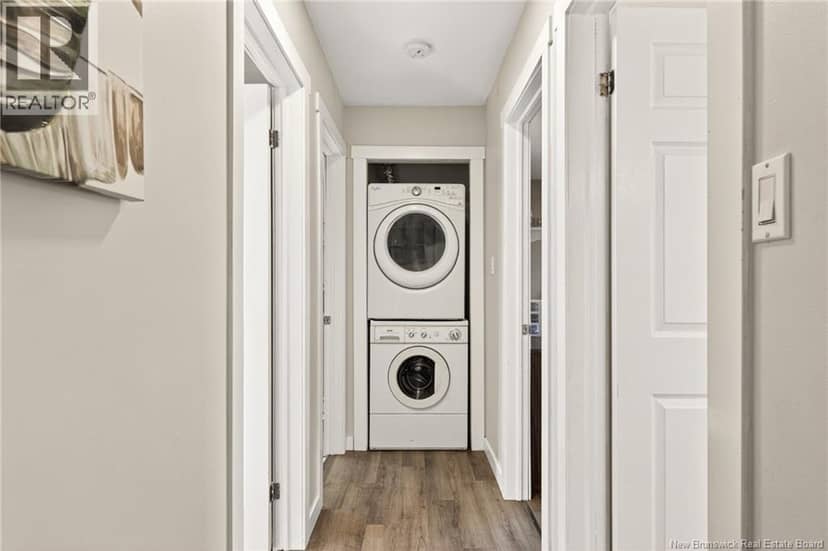 205 Thomas Street — photo 21 of 34