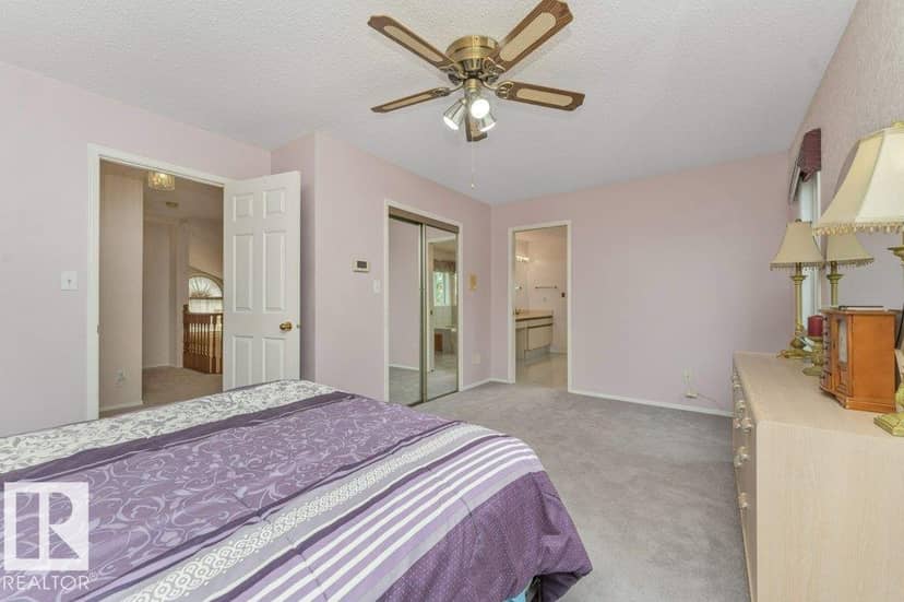 4908 43 AV NW — photo 26 of 40