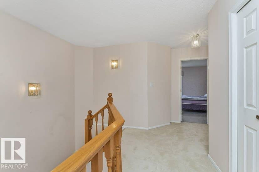 4908 43 AV NW — photo 24 of 40