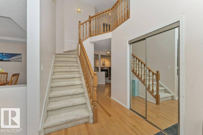 4908 43 AV NW — photo 22 of 40