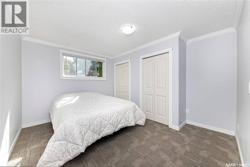 1017 J Avenue N — photo 21 of 32