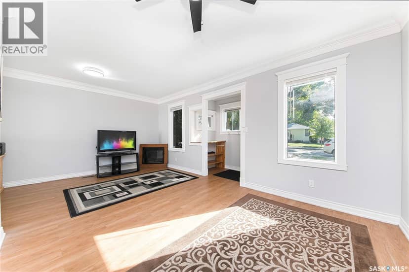 1017 J Avenue N, Saskatoon, photo 5