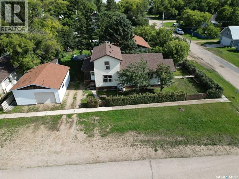 601 Butte AVENUE — photo 1 of 24