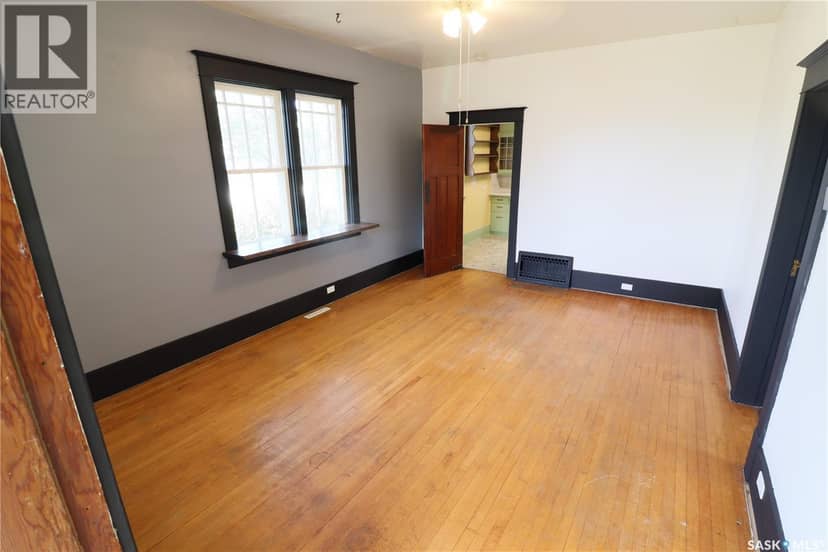 601 Butte AVENUE — photo 12 of 24