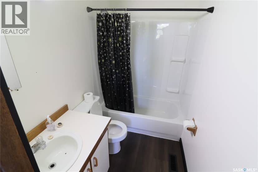 601 Butte AVENUE — photo 19 of 24