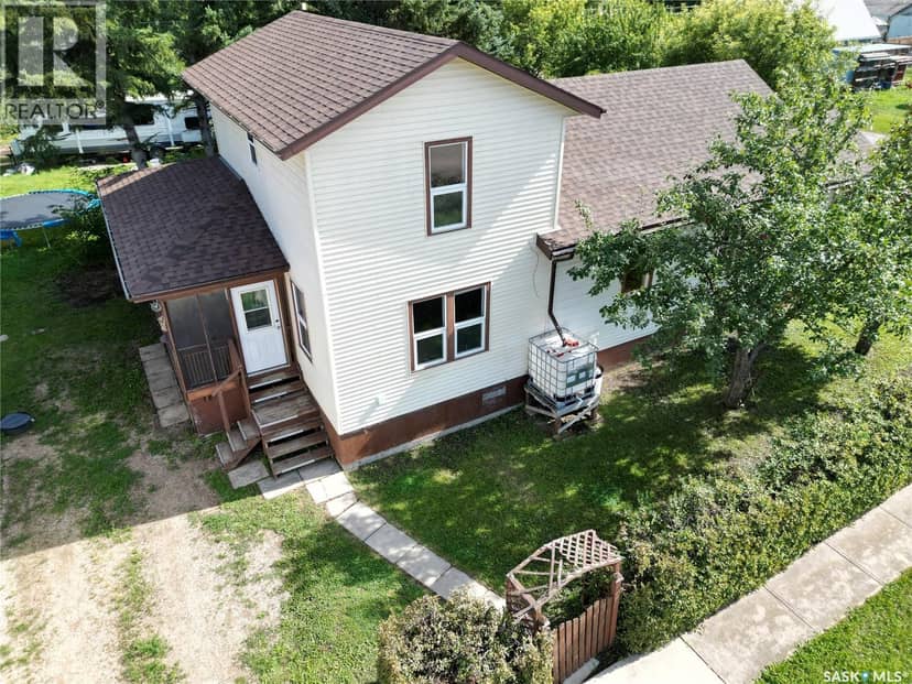 601 Butte AVENUE — photo 5 of 24