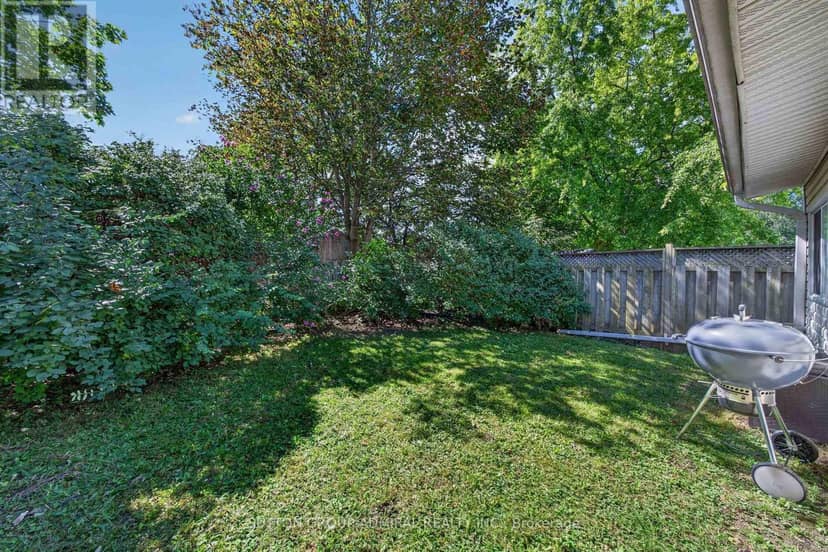 770 Pam Crescent — photo 35 of 36