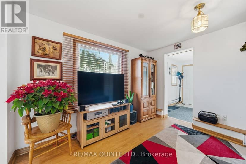 94 Maple Street — photo 10 of 34