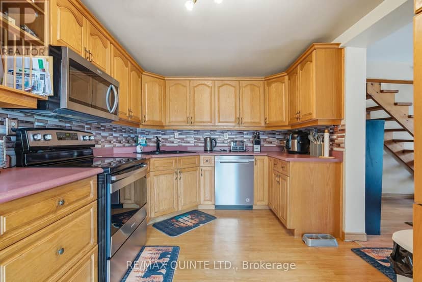 94 Maple Street — photo 12 of 34
