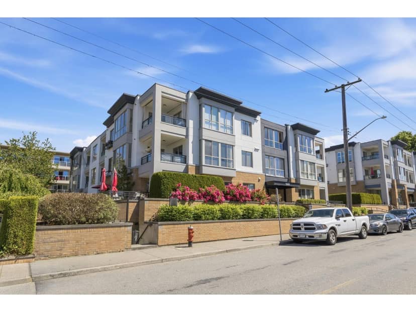201 15169 BUENA VISTA AVENUE, White Rock
