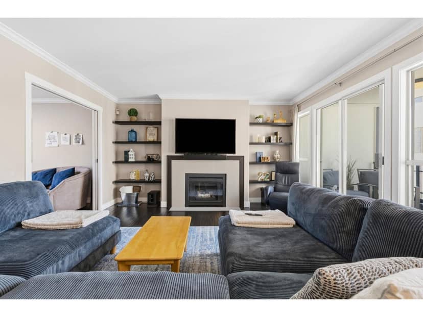 201 15169 BUENA VISTA AVENUE, White Rock, photo 6