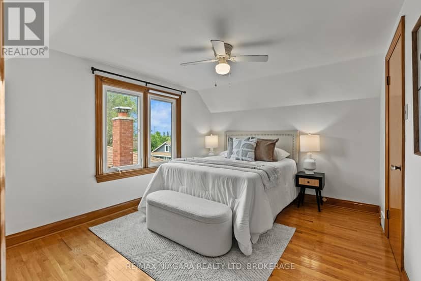 230 Wellington Street — photo 19 of 40