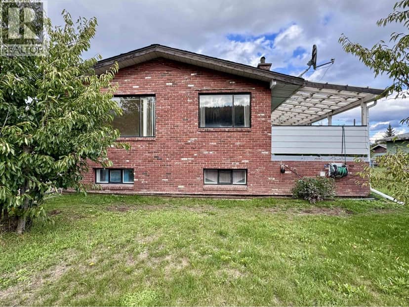 4020 1ST AVENUE, Smithers