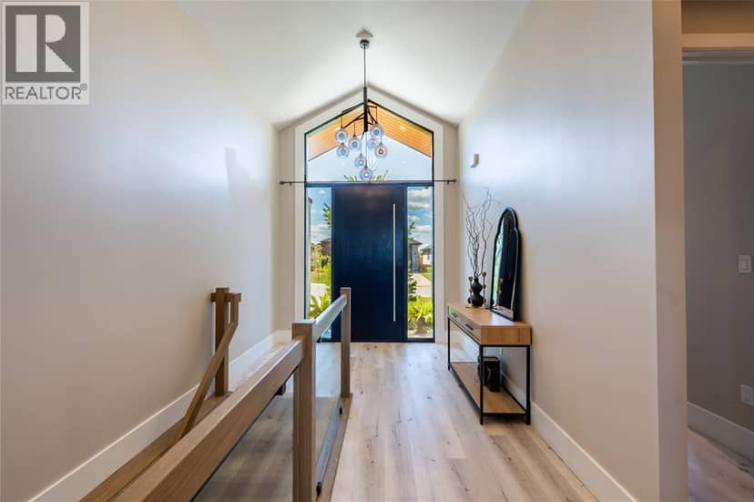 616 Mead Court — photo 4 of 38