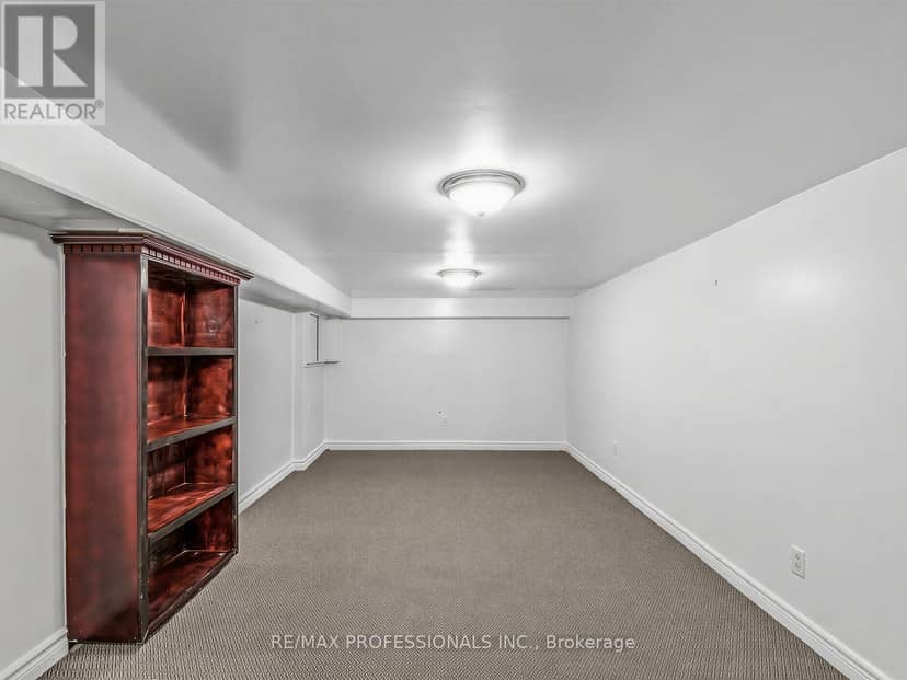 168 Markham Street — photo 35 of 40