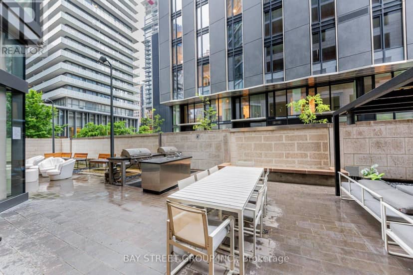5102 - 45 Charles Street E — photo 28 of 40