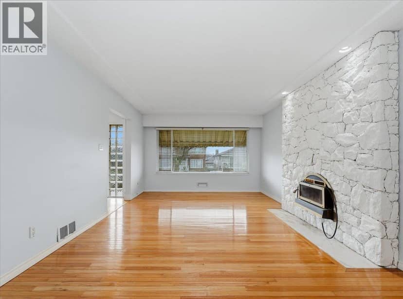 4009 UNION STREET, Burnaby, photo 2