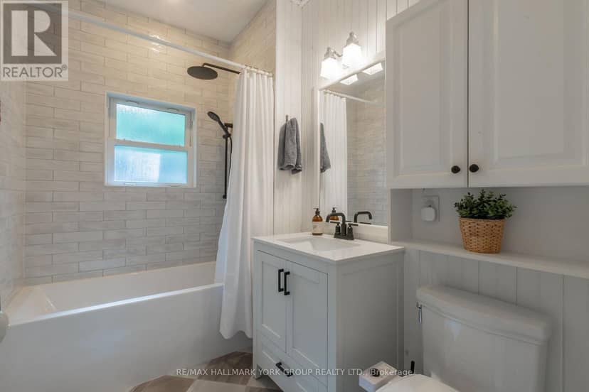913 Lake Drive N — photo 24 of 40