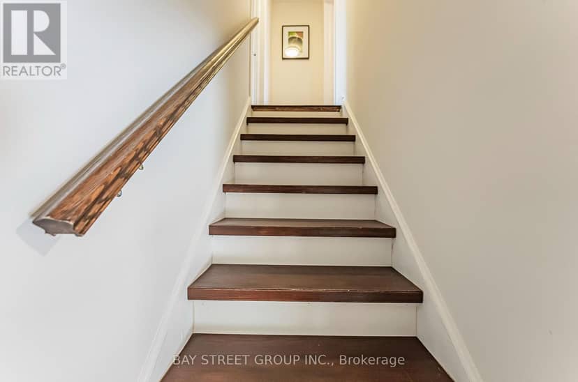 52 Glen Cameron Road — photo 17 of 34