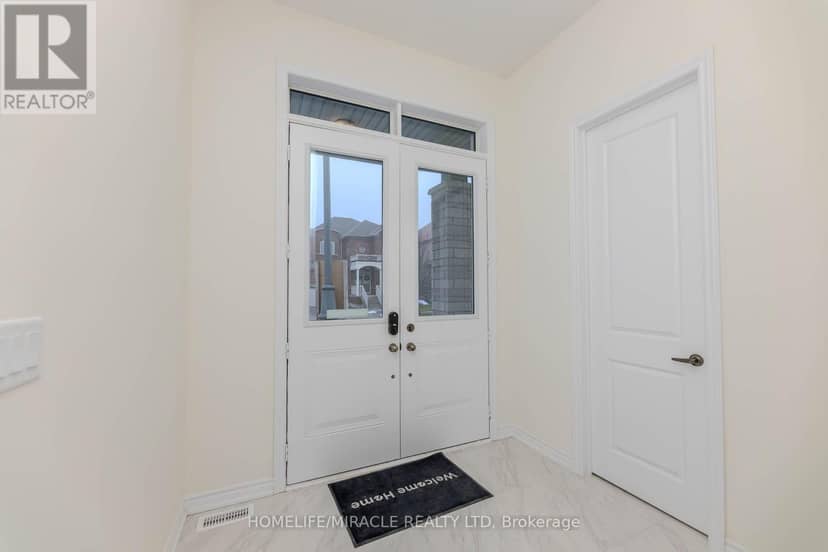 89 Halldorson Avenue — photo 4 of 40