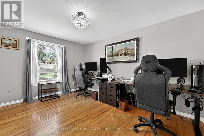 29 Collete Crescent — photo 17 of 25