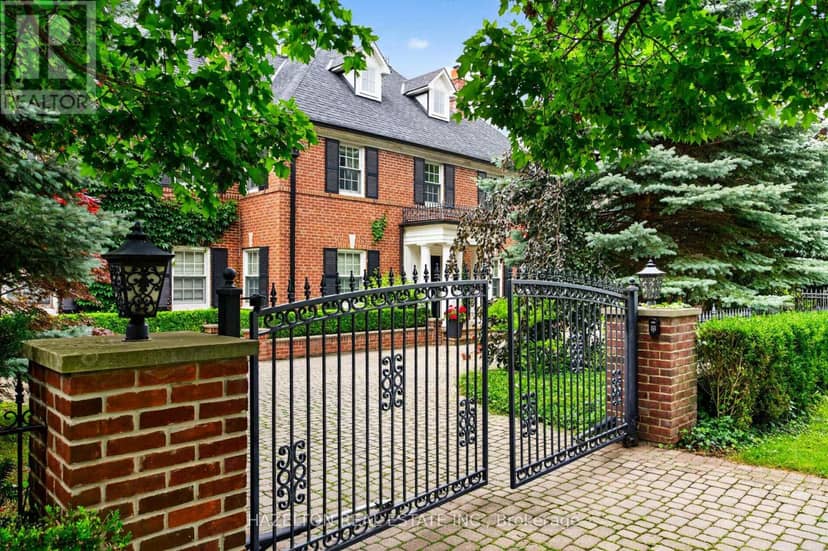 246 Riverside Drive, Toronto, photo 3