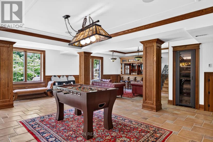246 Riverside Drive — photo 37 of 40