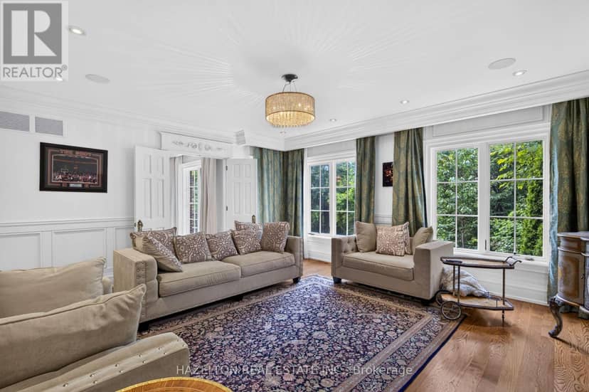 246 Riverside Drive, Toronto, photo 8