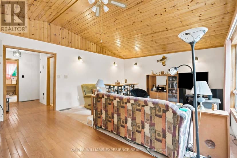 1689 Braeloch Road — photo 18 of 32