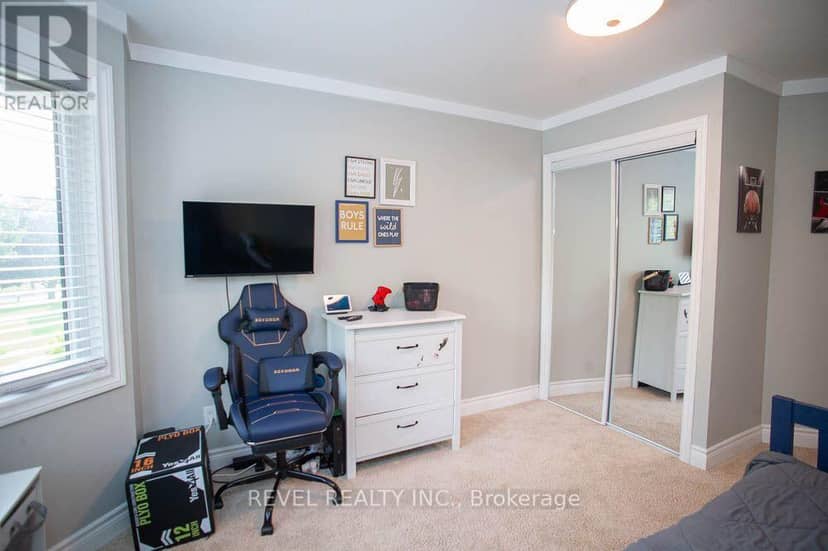 7 Cooper Court — photo 24 of 40