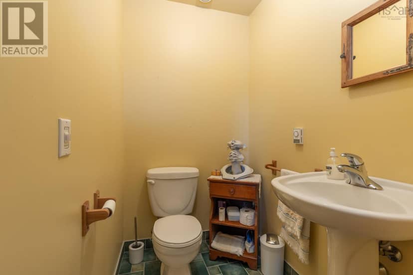 240 Pine Prince Drive — photo 20 of 40