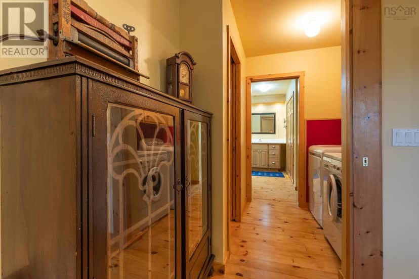 240 Pine Prince Drive — photo 21 of 40