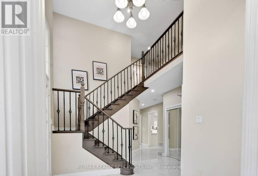 3463 Crimson King Circle — photo 11 of 40