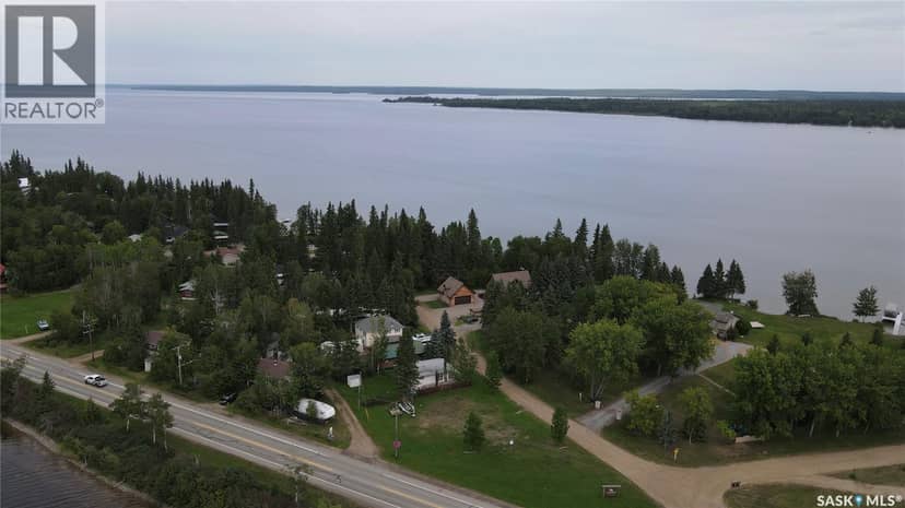1 Bereskin DRIVE, Candle Lake
