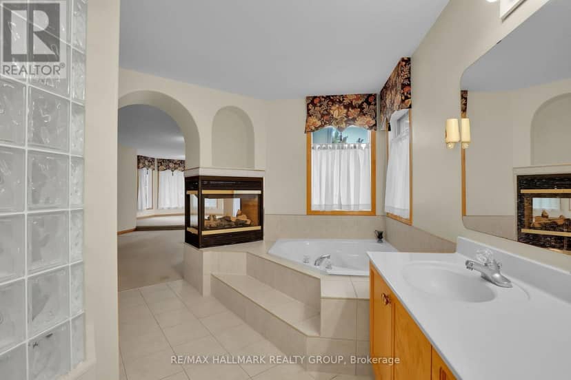 11 Riverstone Drive — photo 10 of 16